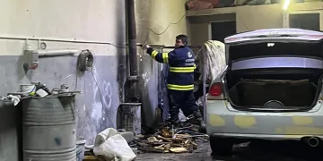 Oto boya atölyesinde çıkan yangın paniğe neden oldu