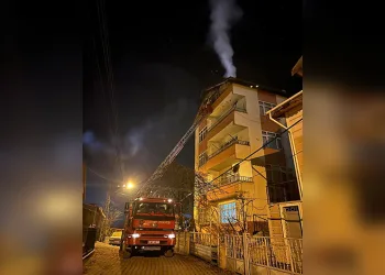 Erzincan’da bir miktar kaçak ve el yapımı alkol ele geçirildi