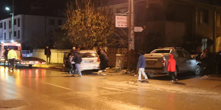 Ayvacık’ta 2 kaçak göçmen yakalandı