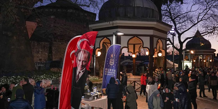 Yeni yılın ilk sabahında camilerde çorba ikramı