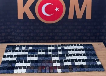 Kamyonetle çarpışan 17 yaşındaki motosiklet sürücüsü genç hayatını kaybetti