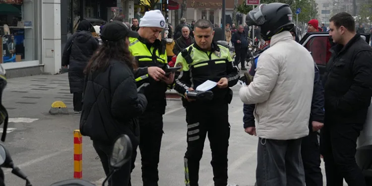 Sivas’ta 4 kişi doğal gazdan zehirlendi