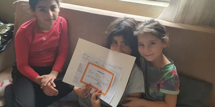 Camiyi kundaklayan psikolojik sorunları olan şahıs yakalandı