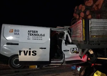 Niğde’de feci kaza: 2 ölü, 1 ağır yaralı