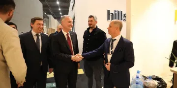 İnegöl protokolünden istanbul mobilya fuarına ziyaret