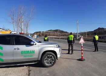 Bilecik’te hasta taşıyan ambulans kaza yaptı