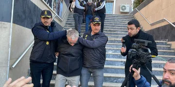 Bolu’da lise öğrencisi kendini yaraladı
