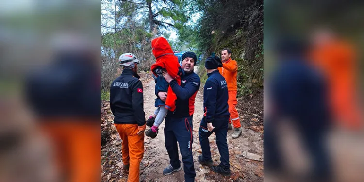 Erzincan’da bir miktar kaçak ve el yapımı alkol ele geçirildi