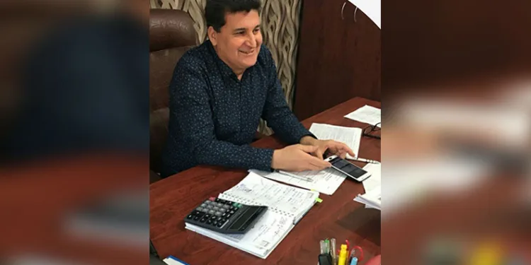 Müteahhit, yılbaşı gecesi merdivenden düşüp öldü