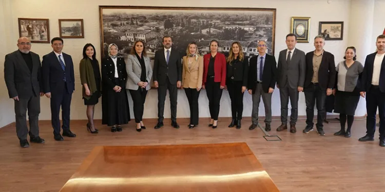 ‘Kısa Süren Saltanat’ seyirciyle buluşmak için gün sayıyor