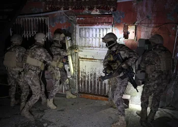 Sivas’ta 4 kişi doğal gazdan zehirlendi