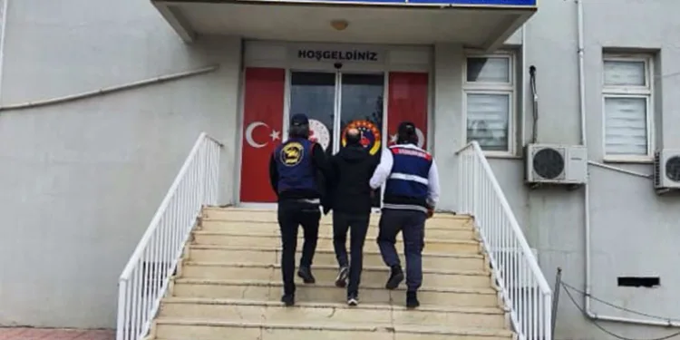 Ailesini katleden polis memuru 8 yıl önce güvercin kurtarmış