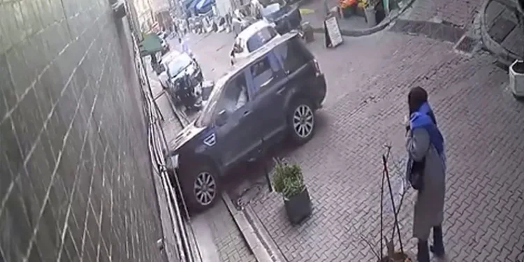 Bingöl’de haklarında kesinleşmiş hapis cezası bulunan 2 kişi yakalandı