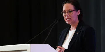 “Gün siyaset yapma değil, dayanışma, bir ve beraber olma günüdür”