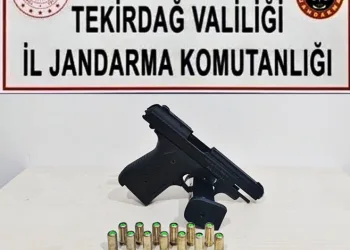 Erzincan’da bir miktar kaçak ve el yapımı alkol ele geçirildi