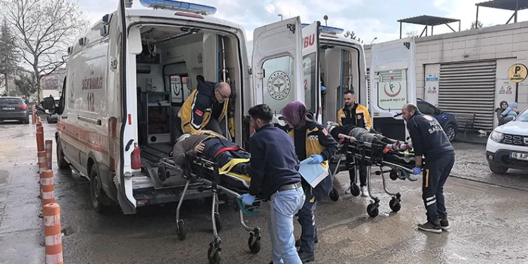 Bursa’da traktör şarampole yuvarlandı