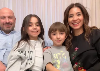 Oteli beğenmedikleri için sabah terk edeceklerdi, yangında hayatını kaybettiler