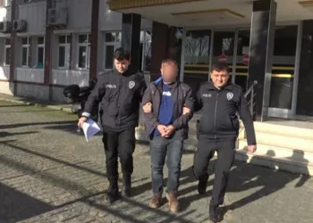 Bilecik’te hasta taşıyan ambulans kaza yaptı