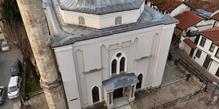 Osmanlı eseri Şehadet Camii’nde çökme tehlikesi