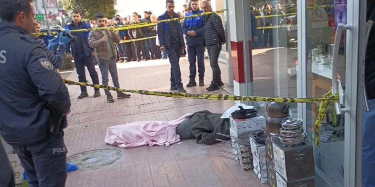 Yakıt deposundan litrelerce uyuşturucu çıktı