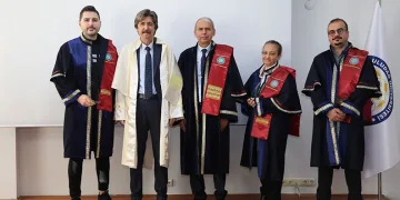 İznik’te kablolara dolanan kedi kurtarıldı
