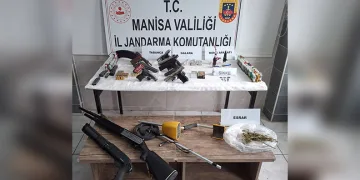 Manisa jandarmasından 2 ilçede eş zamanlı operasyon