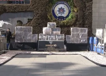 6 bin litre kaçak akaryakıt ele geçirildi