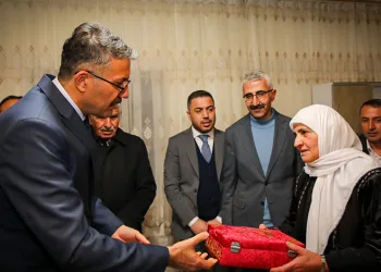 Vali Ali Çelik, şehit ve gazi ailelerini ziyaret etti