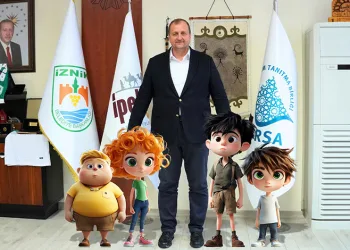 Çınar ve arkadaşları İznik Müzesi’nde