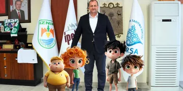 Çınar ve arkadaşları İznik Müzesi’nde