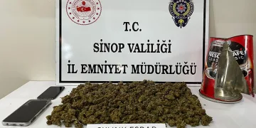 Uşak’ta polis ve jandarmadan okul çevreleri ve servislere sıkı denetim
