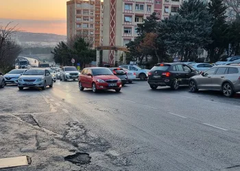 Erzincan’da bir miktar kaçak ve el yapımı alkol ele geçirildi