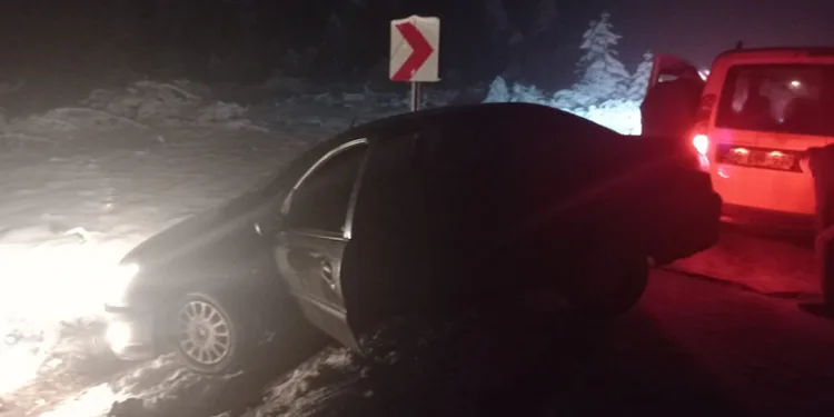 Camiyi kundaklayan psikolojik sorunları olan şahıs yakalandı