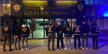 Bilecik’te hasta taşıyan ambulans kaza yaptı