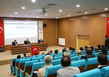 Cumhurbaşkanı Erdoğan, Alevi Dedesi Ahmet Uğurlu ile görüştü