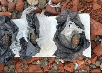 Erzincan’da bir miktar kaçak ve el yapımı alkol ele geçirildi