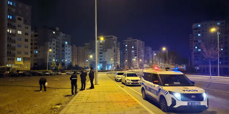 Kayseri’de bıçaklı kavga: 1 ağır yaralı