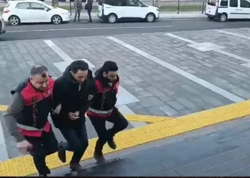 Köşk’te kablo hırsızları yakalandı