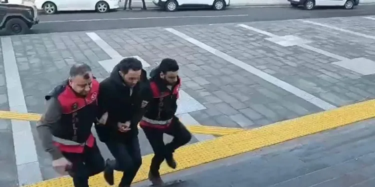 Köşk’te kablo hırsızları yakalandı