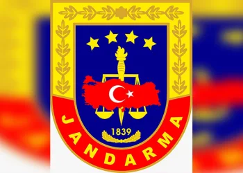 Bilecik’te hasta taşıyan ambulans kaza yaptı
