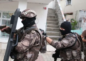 Bingöl’de haklarında kesinleşmiş hapis cezası bulunan 2 kişi yakalandı