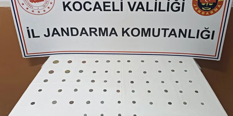 Kamyonetle çarpışan 17 yaşındaki motosiklet sürücüsü genç hayatını kaybetti
