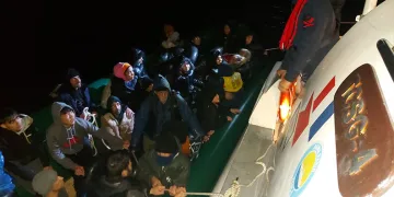Çiğ köfte aldıktan sonra cüzdanını düşürdü, güvenlik kamerasını izleyince şoke oldu