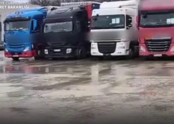 Otomobille çarpışan motosikletli genç, 11 günlük yaşam savaşını kaybetti