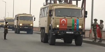Sokakta tüfekle rastgele ateş açtı: Yakalanma anı kamerada