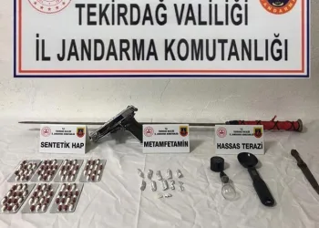 Kız kardeşinin okumasını istemeyip 5 öğretmene saldıran ağabeye 8 yıl 6 ay hapis cezası