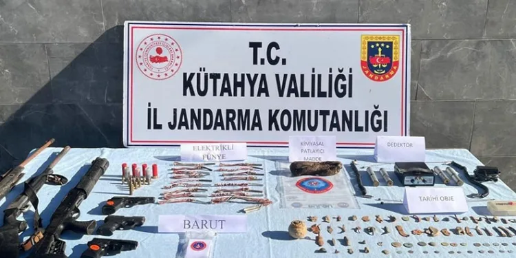 Suriye Devlet Başkanı eş-Şara’dan ilk ulusa sesleniş konuşması: “Kapsamlı bir geçiş hükümeti kurmak için çalışacağız”
