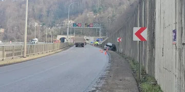 Kırıkhan’da PVC fabrikasında çıkan yangın söndürüldü
