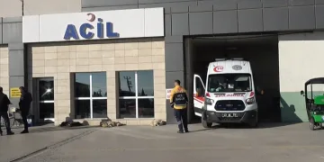 Bolu’da lise öğrencisi kendini yaraladı