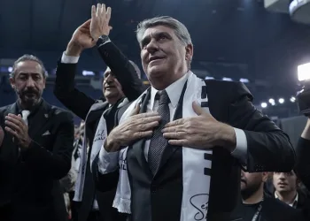 Beşiktaş’ın yeni başkanı Serdal Adalı oldu